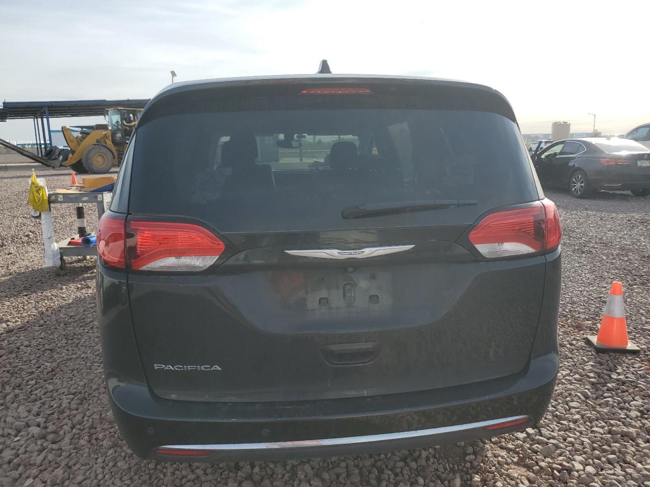 Автомобіль CHRYSLER PACIFICA TOURING PLUS 2018 | GrandCar Автомобіль CHRYSLER PACIFICA TOURING PLUS 2018 | GrandCar