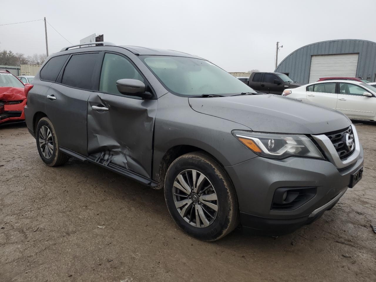 Автомобиль NISSAN PATHFINDER SV 2019 | GrandCar Автомобиль NISSAN PATHFINDER SV 2019 | GrandCar