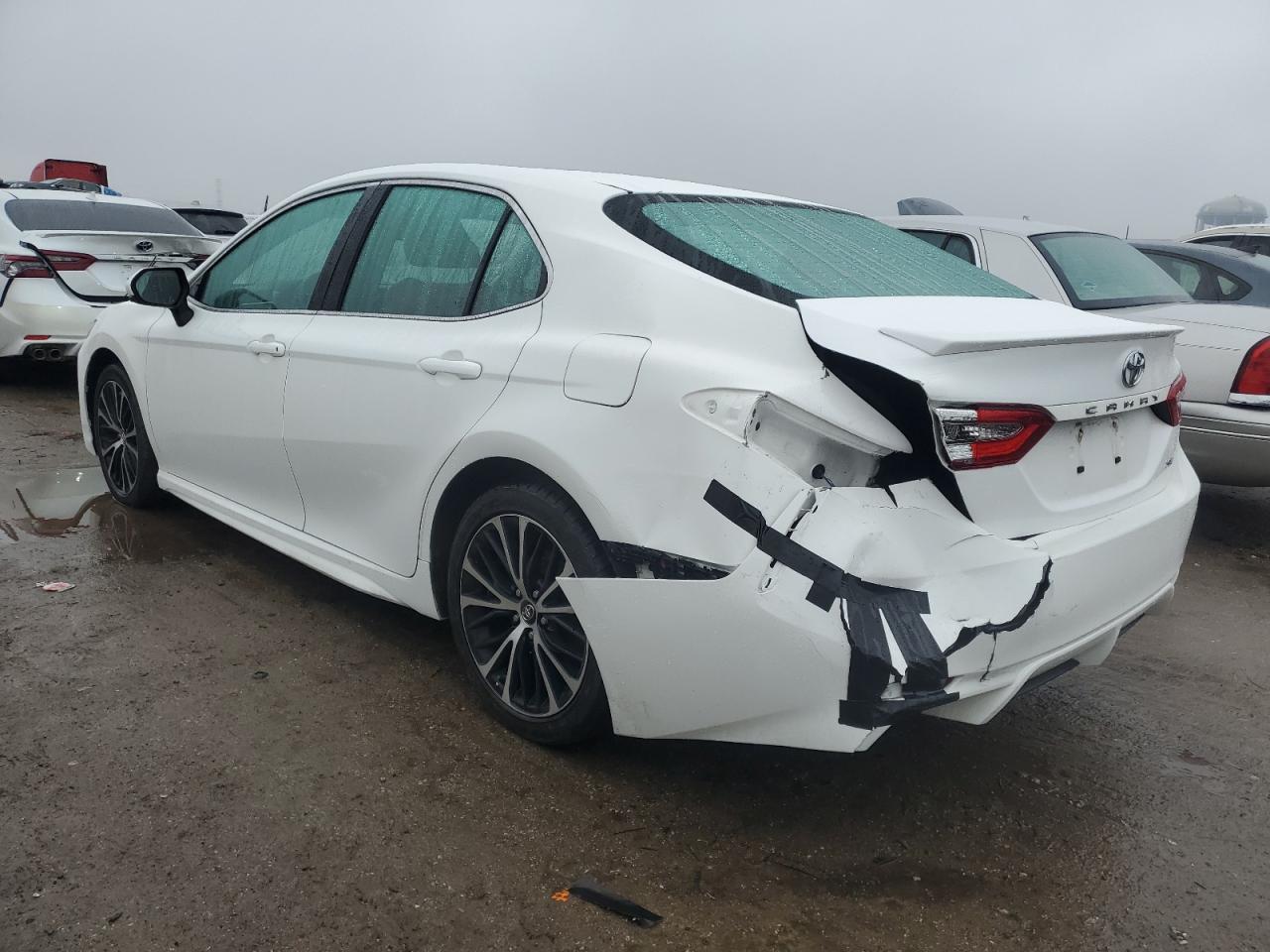 Автомобиль TOYOTA CAMRY SE 2018 | GrandCar Автомобиль TOYOTA CAMRY SE 2018 | GrandCar