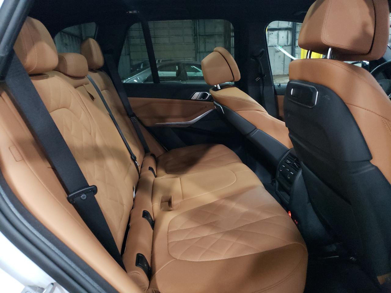 Автомобиль BMW X5 XDRIVE40I 2024 | GrandCar Автомобиль BMW X5 XDRIVE40I 2024 | GrandCar