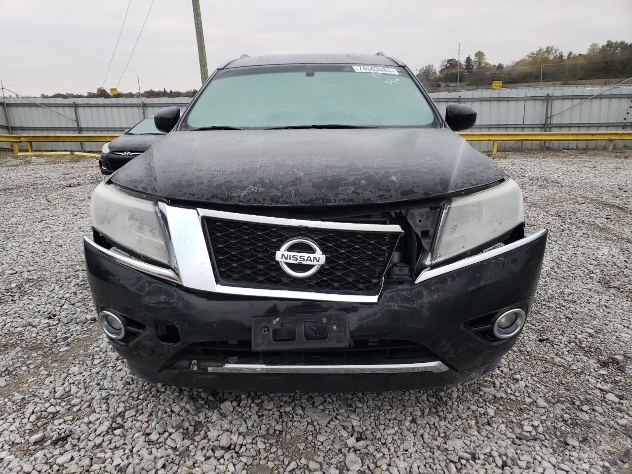 Автомобиль NISSAN PATHFINDER S 2016 | GrandCar Автомобиль NISSAN PATHFINDER S 2016 | GrandCar