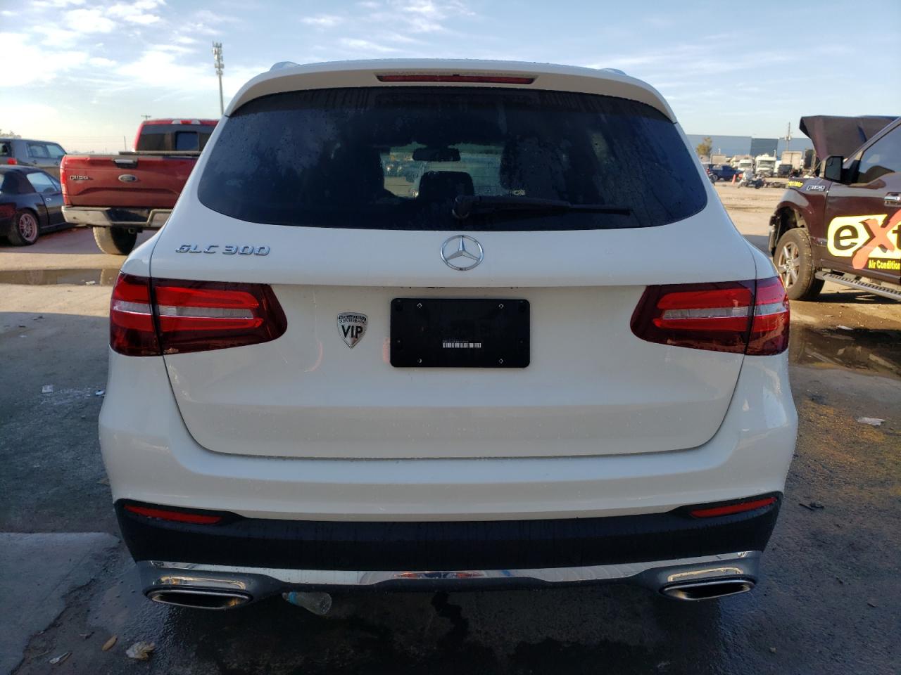 Автомобіль MERCEDES-BENZ GLC 300 2018 | GrandCar Автомобіль MERCEDES-BENZ GLC 300 2018 | GrandCar