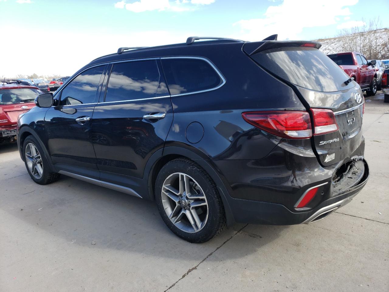 Автомобиль HYUNDAI SANTA FE SE ULTIMATE 2017 | GrandCar Автомобиль HYUNDAI SANTA FE SE ULTIMATE 2017 | GrandCar