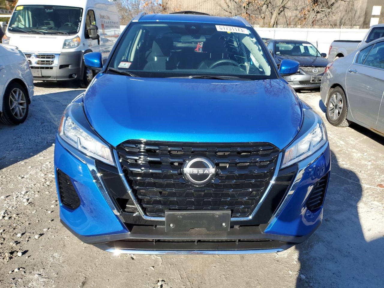 Автомобиль NISSAN KICKS SV 2022 | GrandCar Автомобиль NISSAN KICKS SV 2022 | GrandCar