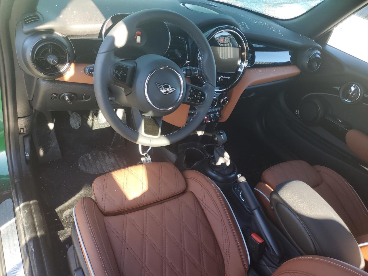 Автомобиль MINI COOPER S 2024 | GrandCar Автомобиль MINI COOPER S 2024 | GrandCar