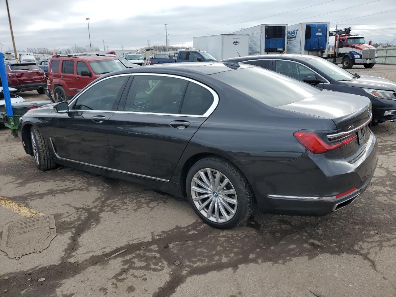 Автомобиль BMW 740 XI 2021 | GrandCar Автомобиль BMW 740 XI 2021 | GrandCar