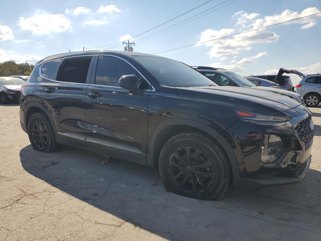 Автомобиль HYUNDAI SANTA FE SE 2019 | GrandCar Автомобиль HYUNDAI SANTA FE SE 2019 | GrandCar
