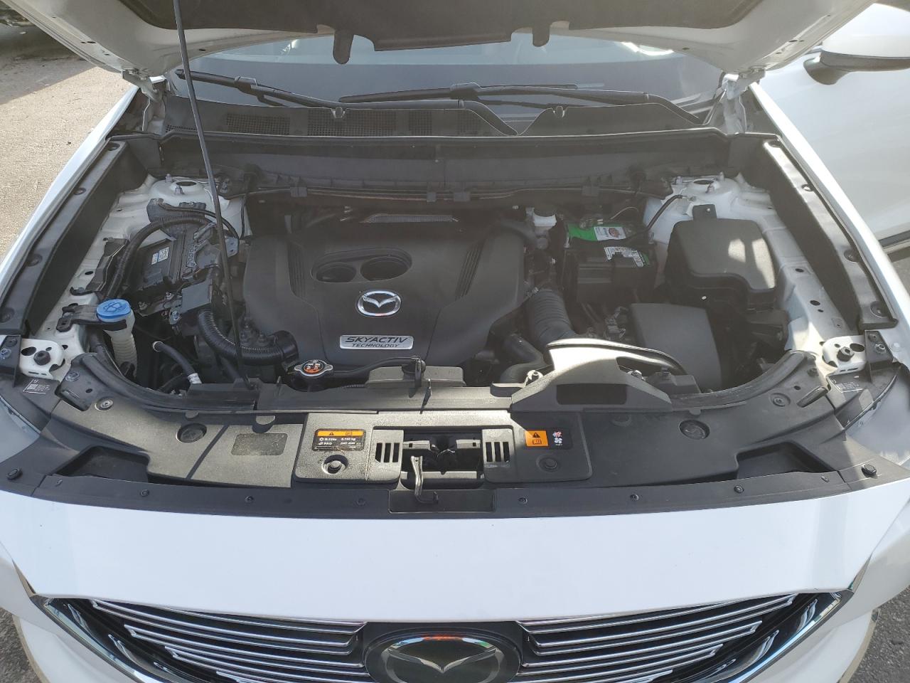 Автомобиль MAZDA CX-9 SIGNATURE 2016 | GrandCar Автомобиль MAZDA CX-9 SIGNATURE 2016 | GrandCar