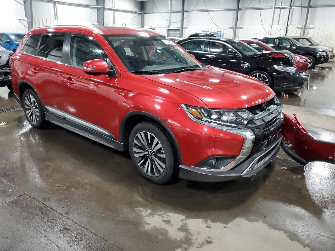 Автомобиль MITSUBISHI OUTLANDER GT 2019 | GrandCar