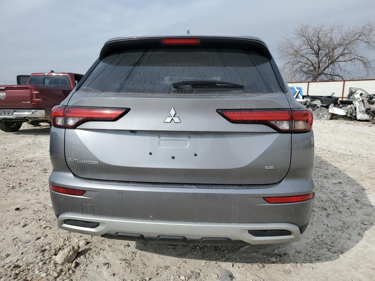 Автомобіль MITSUBISHI OUTLANDER SE 2022 | GrandCar Автомобіль MITSUBISHI OUTLANDER SE 2022 | GrandCar