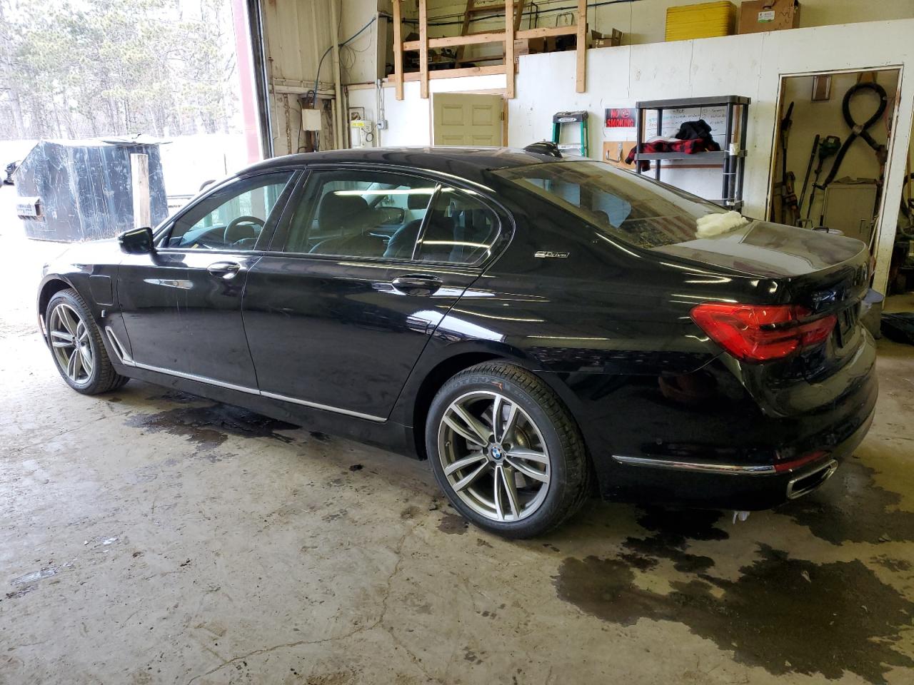 Автомобіль BMW 740 XE 2019 | GrandCar Автомобіль BMW 740 XE 2019 | GrandCar