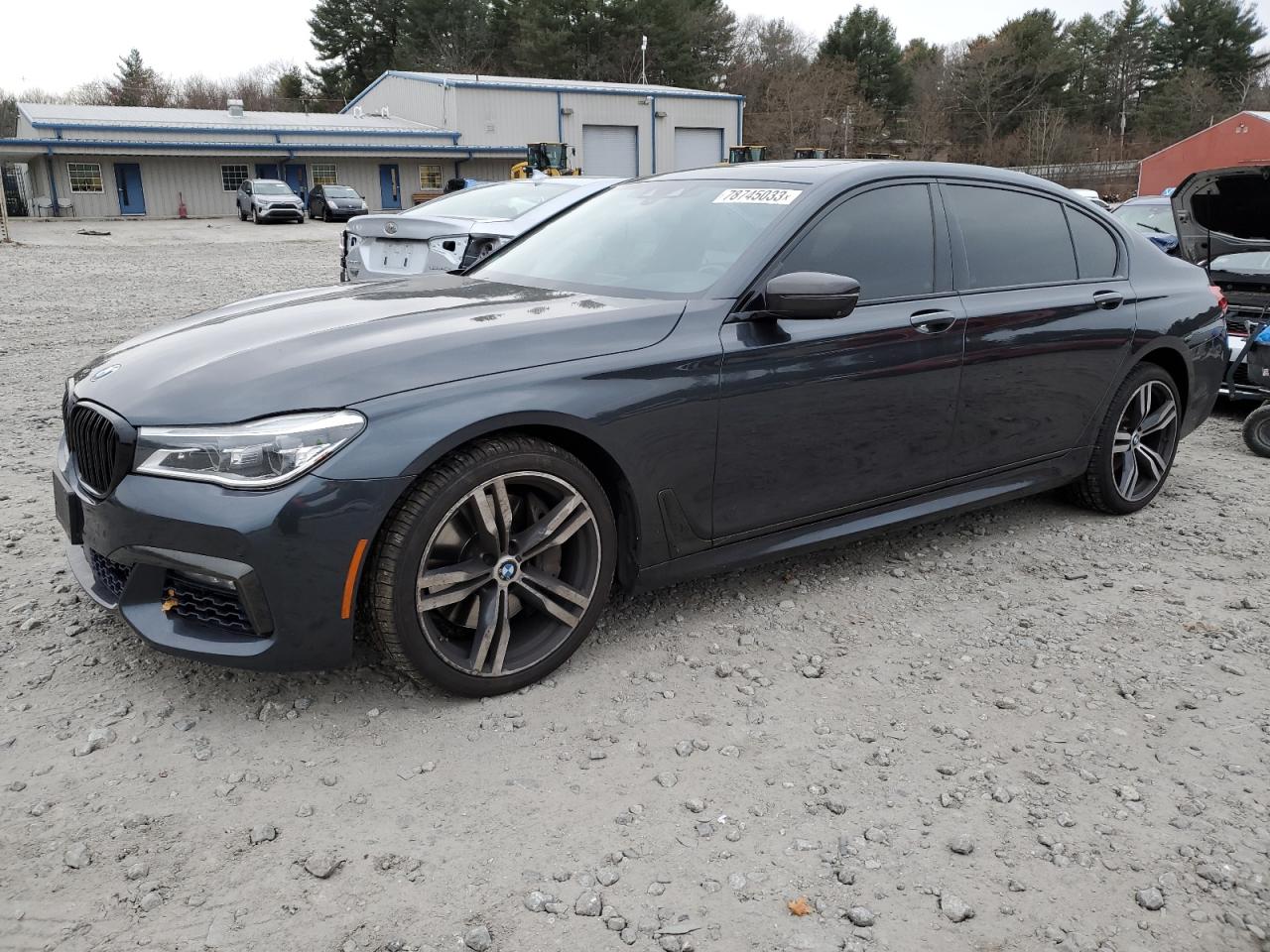 Автомобиль BMW 750 XI 2016 | GrandCar