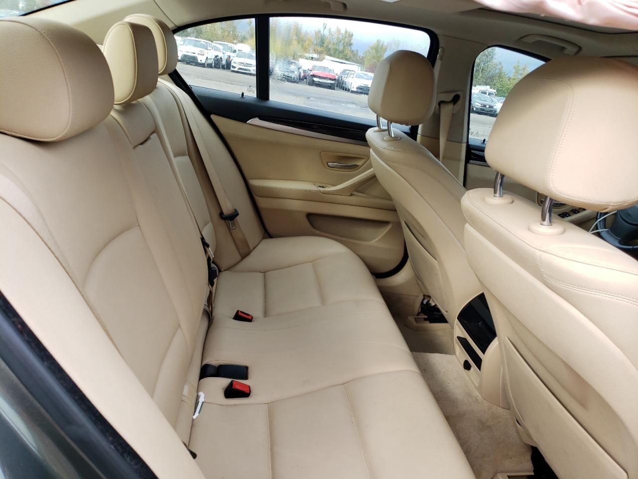 Автомобиль BMW 528 I 2014 | GrandCar Автомобиль BMW 528 I 2014 | GrandCar