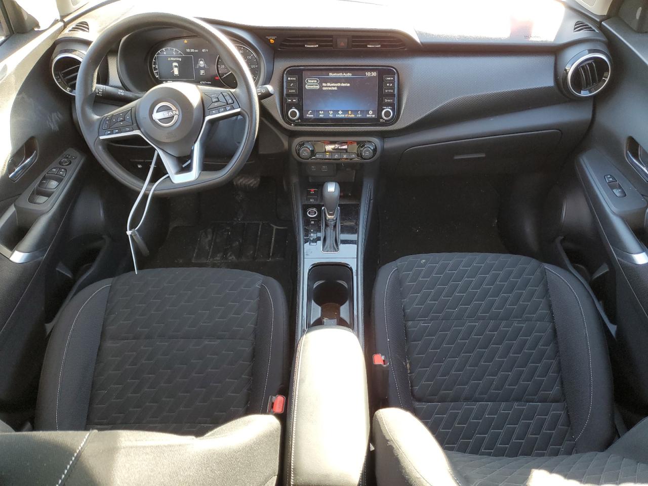 Автомобиль NISSAN KICKS SV 2022 | GrandCar Автомобиль NISSAN KICKS SV 2022 | GrandCar