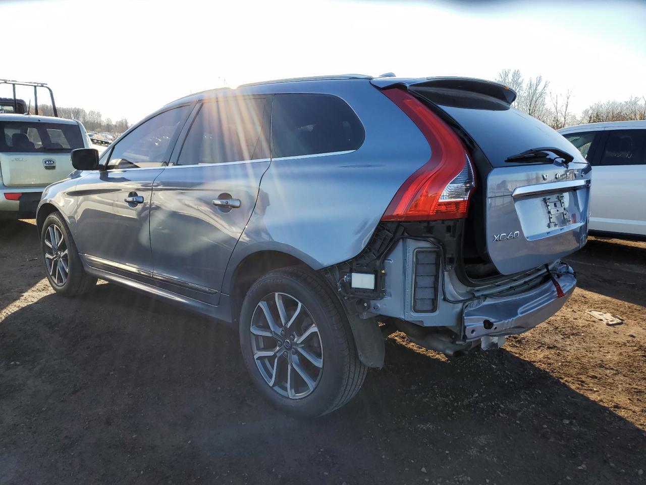 Автомобіль VOLVO XC60 T6 DYNAMIC 2017 | GrandCar Автомобіль VOLVO XC60 T6 DYNAMIC 2017 | GrandCar