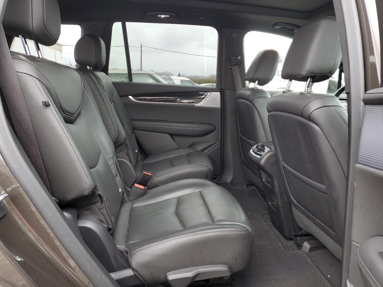 Автомобиль CADILLAC XT6 PREMIUM LUXURY 2020 | GrandCar Автомобиль CADILLAC XT6 PREMIUM LUXURY 2020 | GrandCar