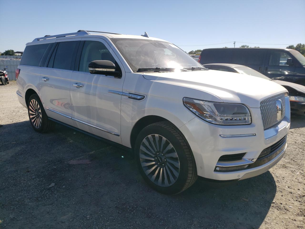 Автомобіль LINCOLN NAVIGATOR L RESERVE 2019 | GrandCar Автомобіль LINCOLN NAVIGATOR L RESERVE 2019 | GrandCar