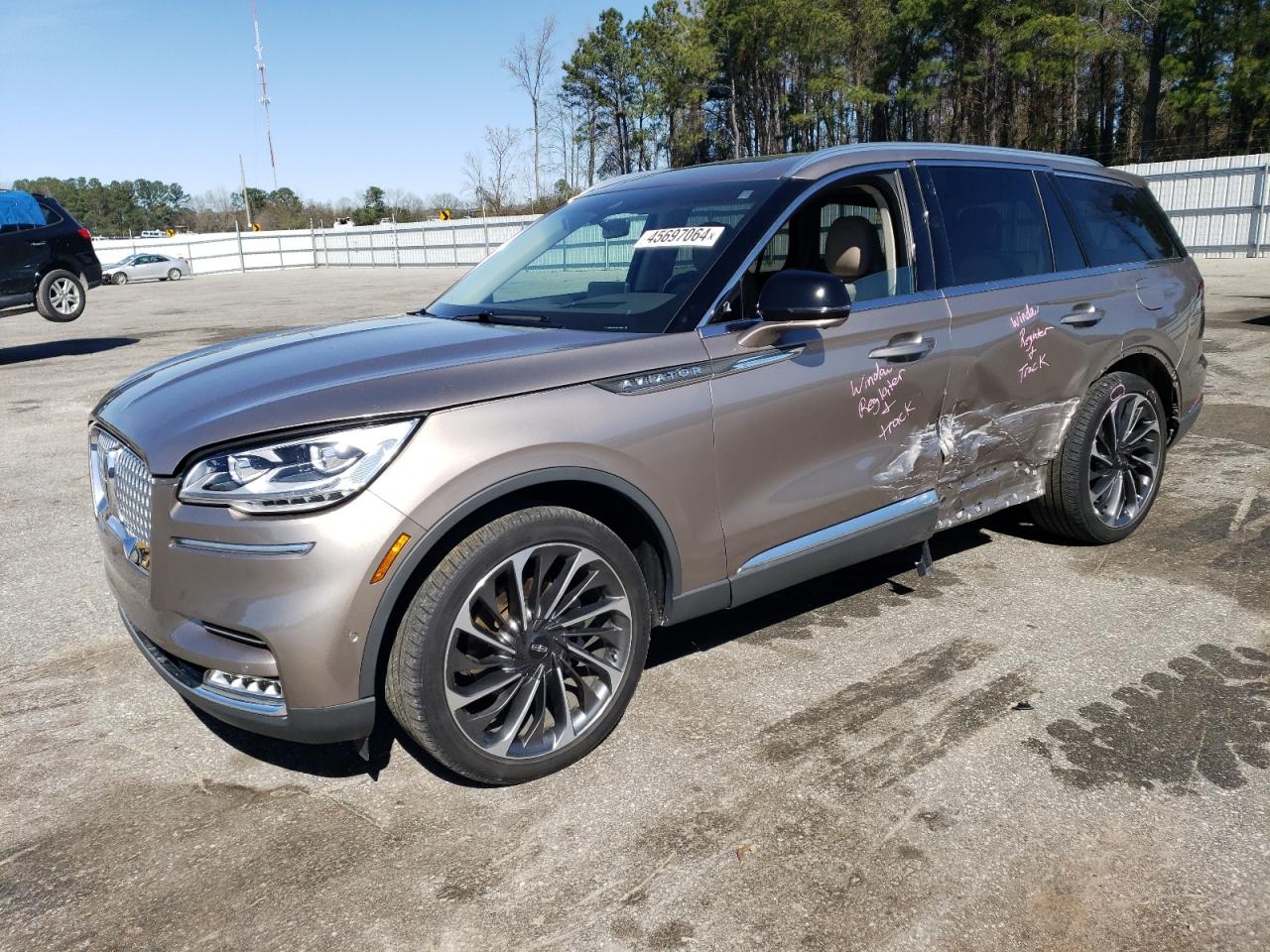 Автомобиль LINCOLN AVIATOR RESERVE 2020 | GrandCar Автомобиль LINCOLN AVIATOR RESERVE 2020 | GrandCar