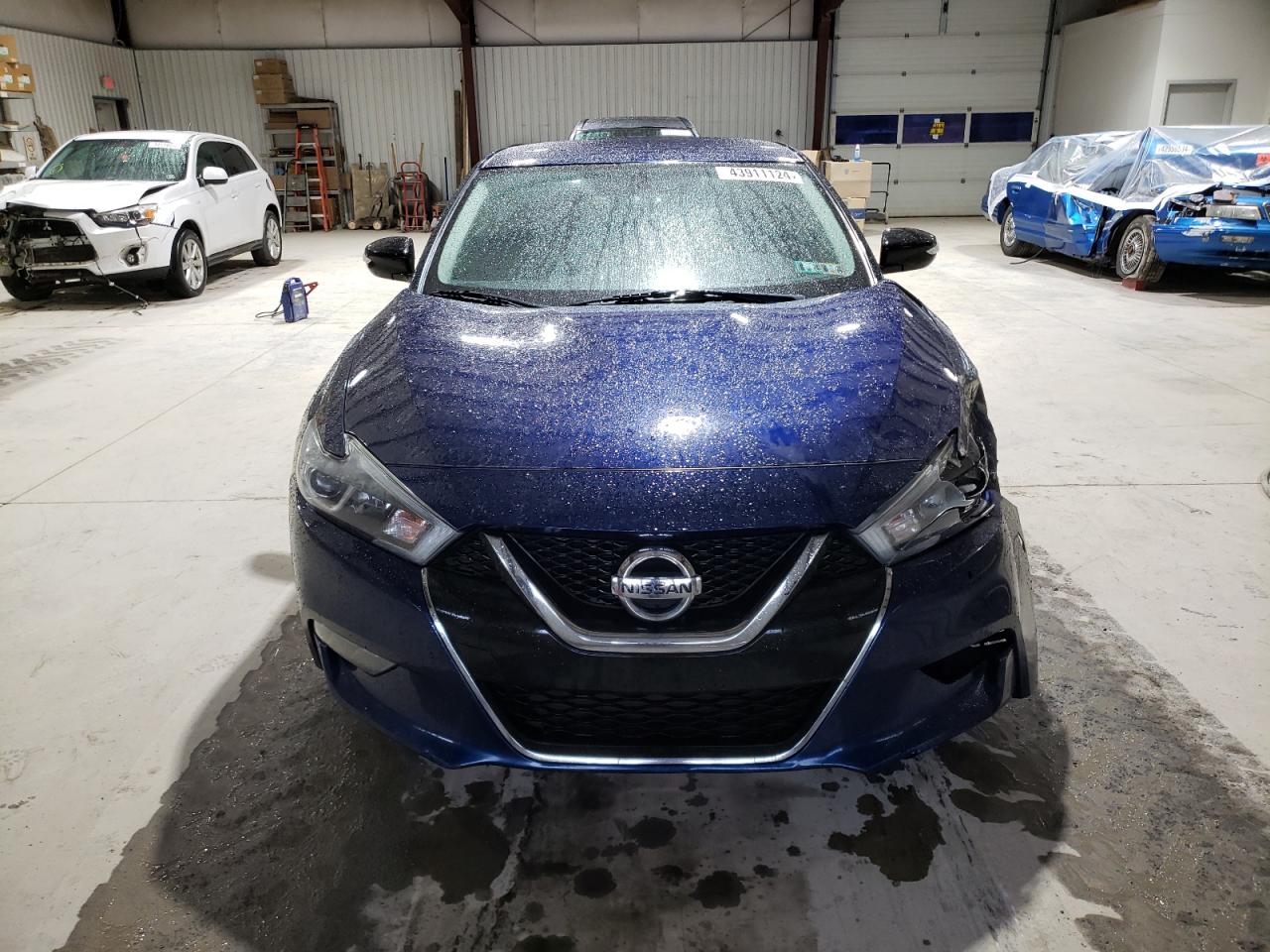 Автомобиль NISSAN MAXIMA 3.5S 2018 | GrandCar Автомобиль NISSAN MAXIMA 3.5S 2018 | GrandCar