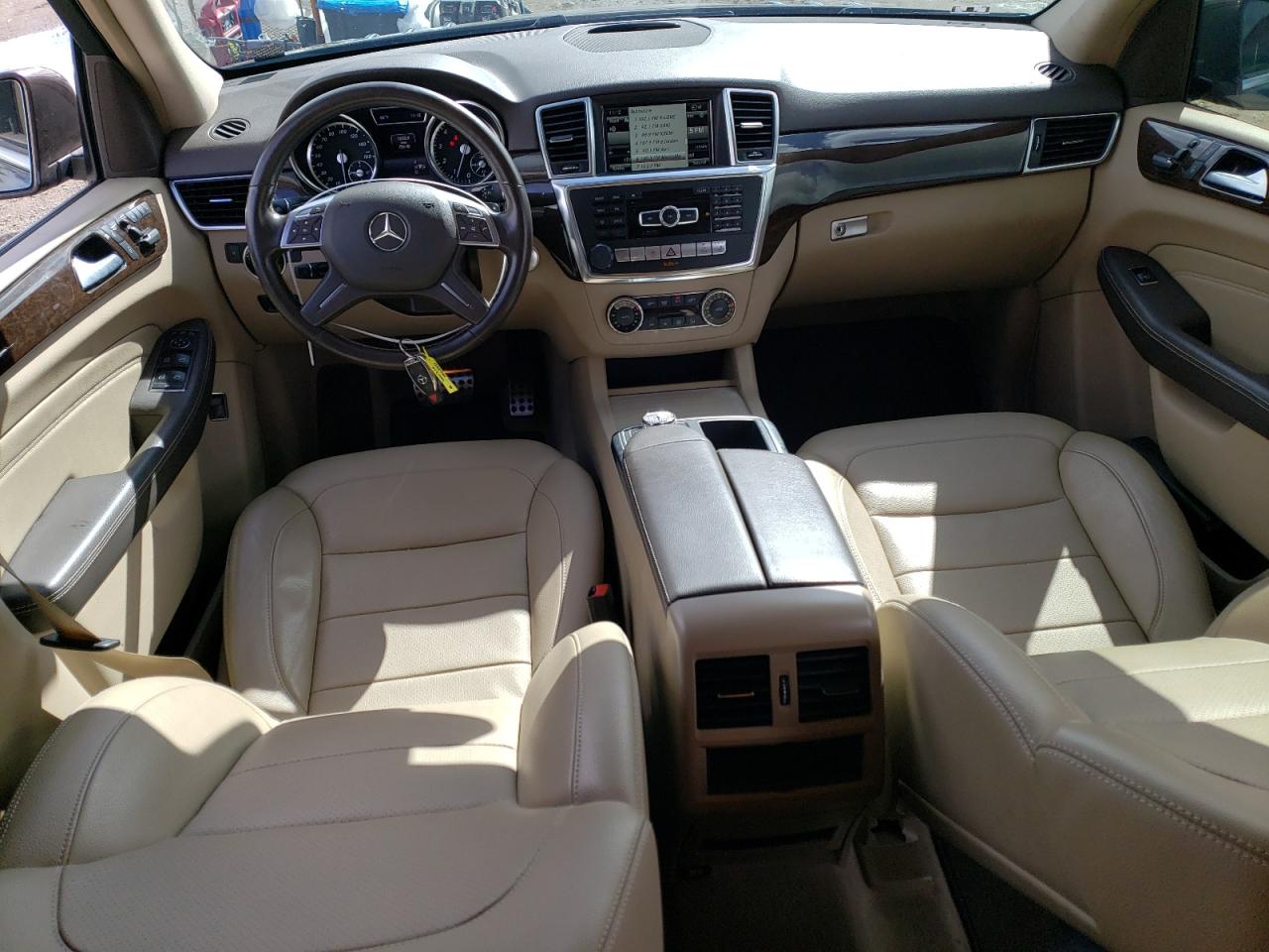 Автомобиль MERCEDES-BENZ ML 350 2014 | GrandCar Автомобиль MERCEDES-BENZ ML 350 2014 | GrandCar