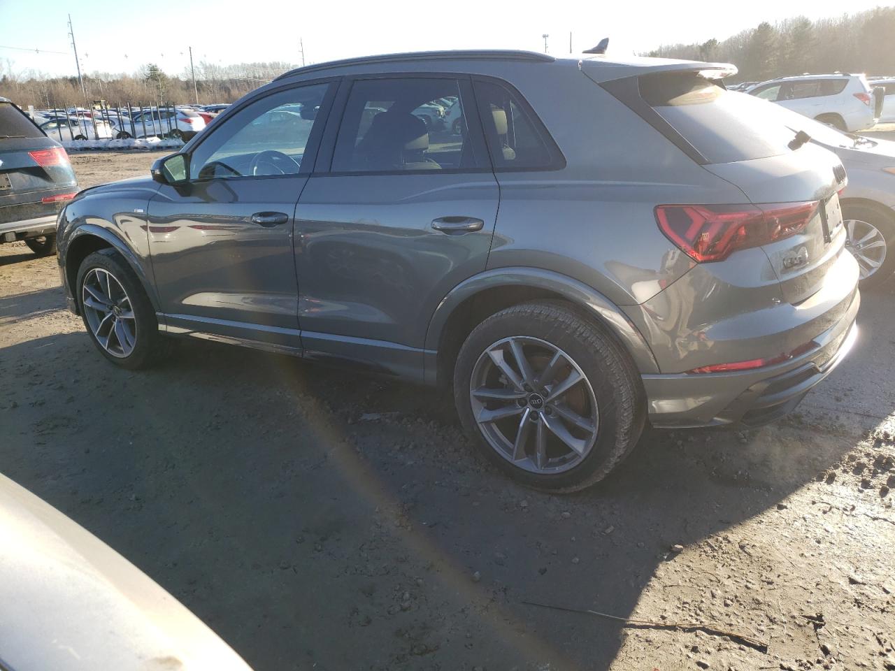 Автомобиль AUDI Q3 PREMIUM PLUS S LINE 45 2021 | GrandCar Автомобиль AUDI Q3 PREMIUM PLUS S LINE 45 2021 | GrandCar