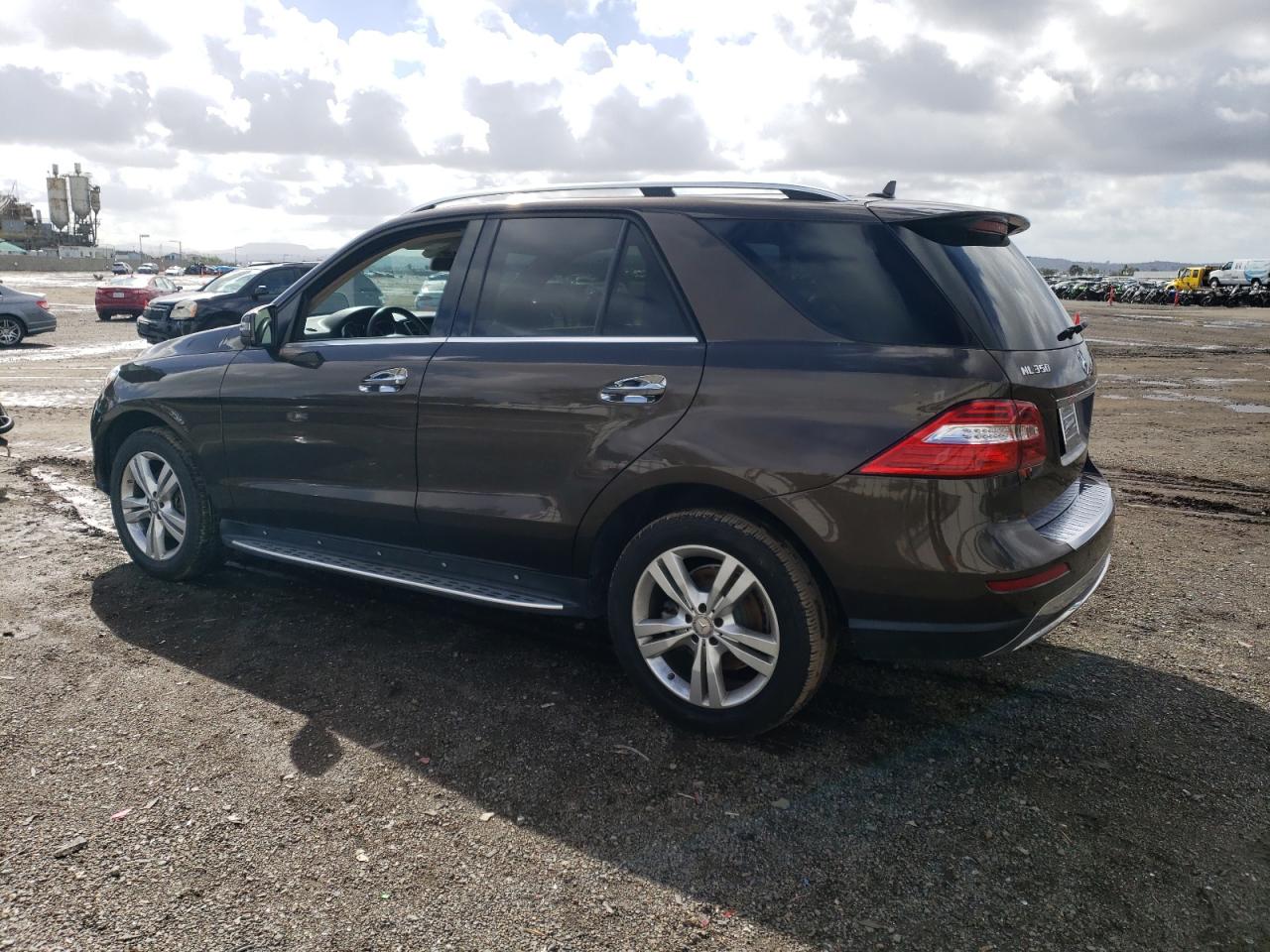 Автомобиль MERCEDES-BENZ ML 350 2014 | GrandCar Автомобиль MERCEDES-BENZ ML 350 2014 | GrandCar