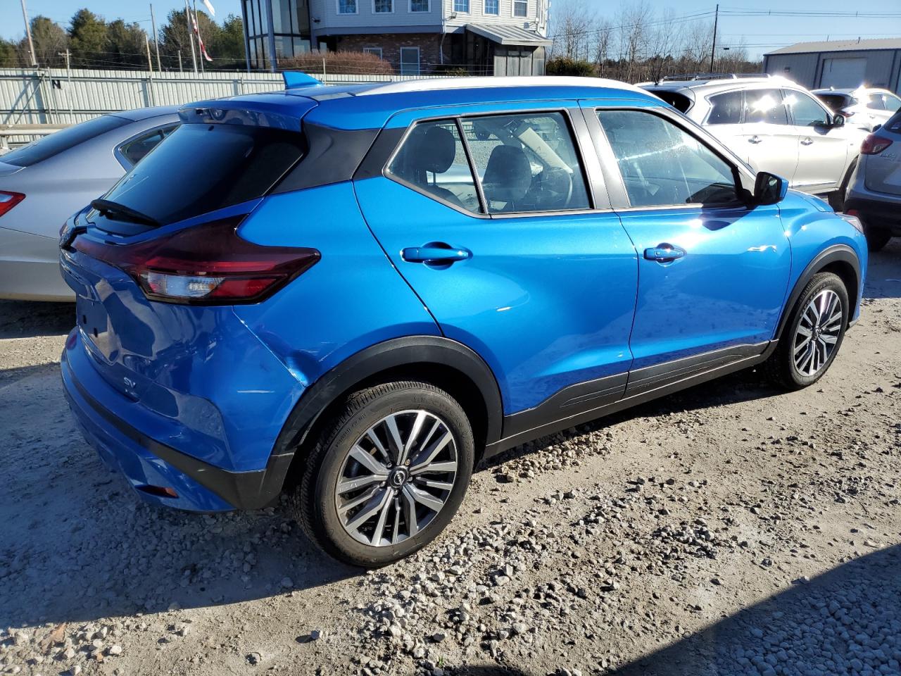 Автомобиль NISSAN KICKS SV 2022 | GrandCar Автомобиль NISSAN KICKS SV 2022 | GrandCar