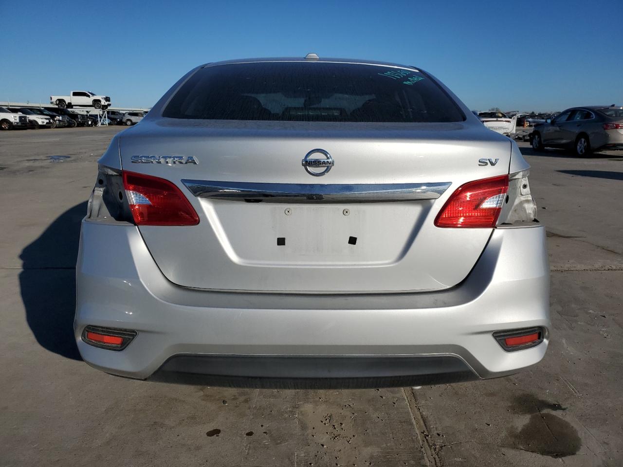 Автомобіль NISSAN SENTRA SV 2017 | GrandCar Автомобіль NISSAN SENTRA SV 2017 | GrandCar