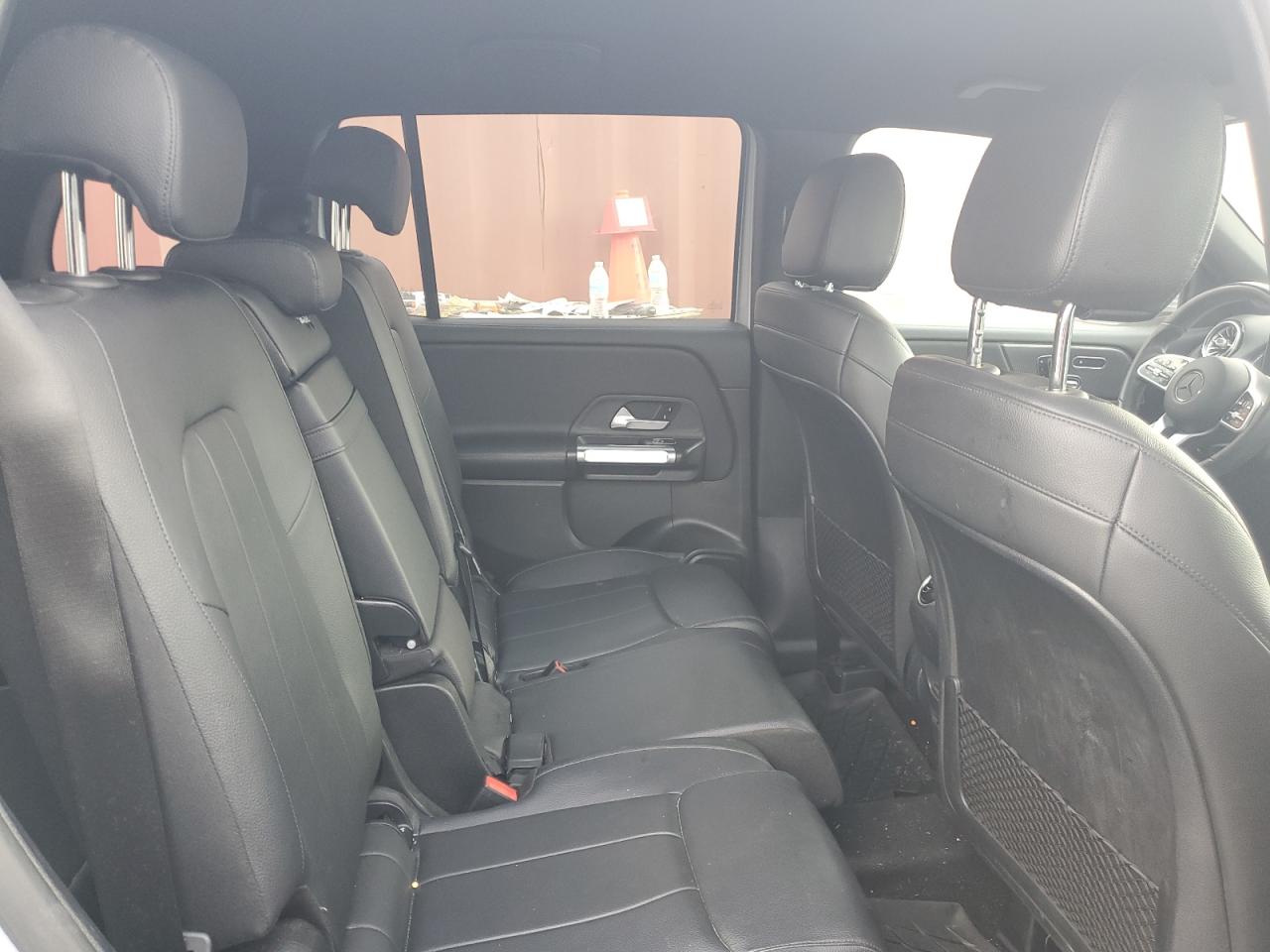 Автомобиль MERCEDES-BENZ GLB 250 2020 | GrandCar Автомобиль MERCEDES-BENZ GLB 250 2020 | GrandCar