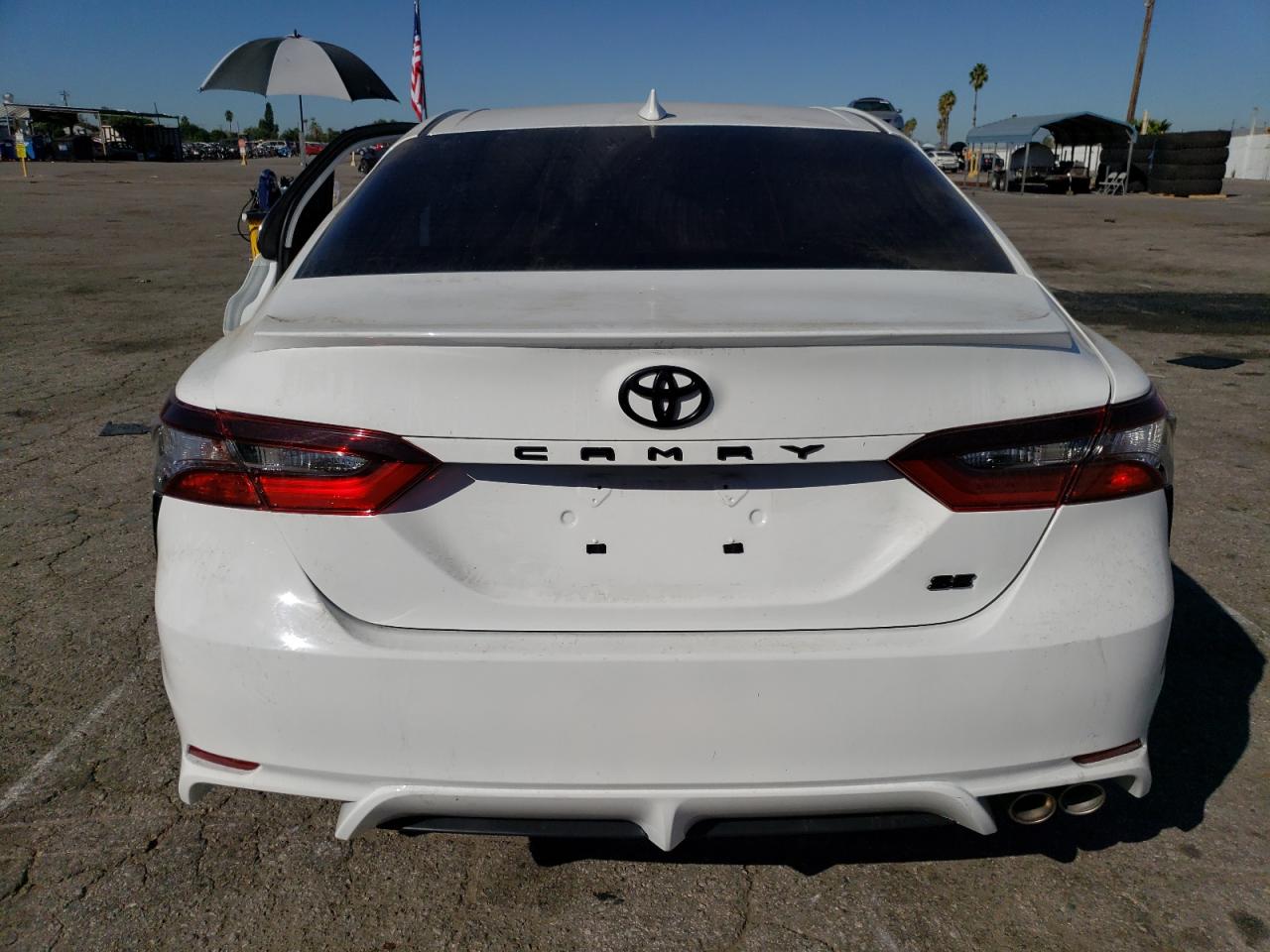Автомобіль TOYOTA CAMRY SE NIGHT SHADE 2023 | GrandCar Автомобіль TOYOTA CAMRY SE NIGHT SHADE 2023 | GrandCar