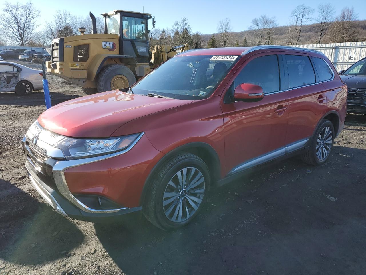 Автомобиль MITSUBISHI OUTLANDER SE 2019 | GrandCar