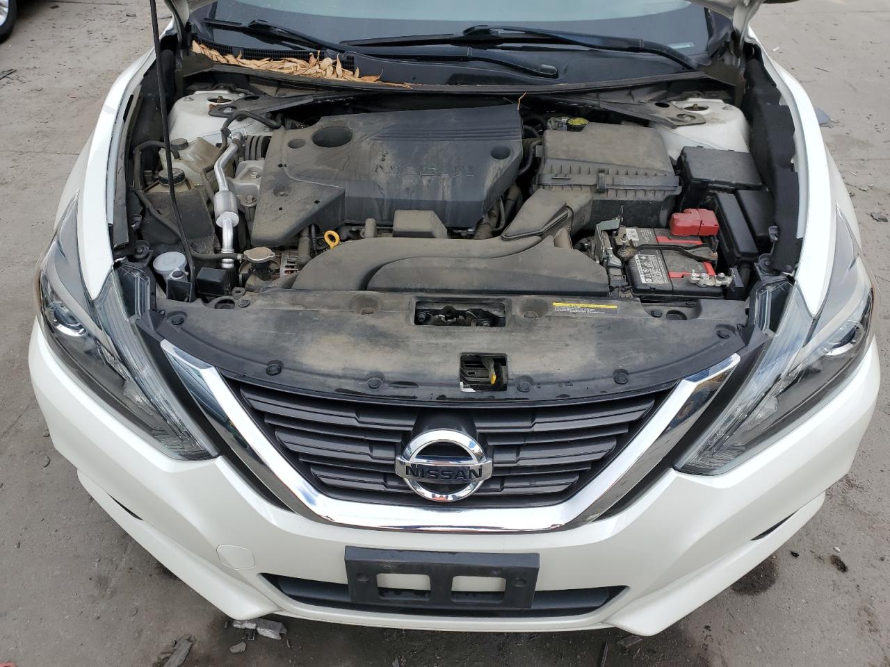 Автомобіль NISSAN ALTIMA SL 2016 | GrandCar Автомобіль NISSAN ALTIMA SL 2016 | GrandCar