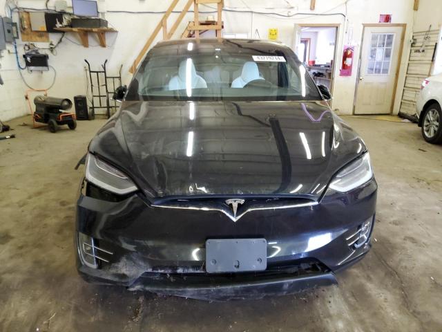 Автомобиль TESLA MODEL X 2018 | GrandCar Автомобиль TESLA MODEL X 2018 | GrandCar