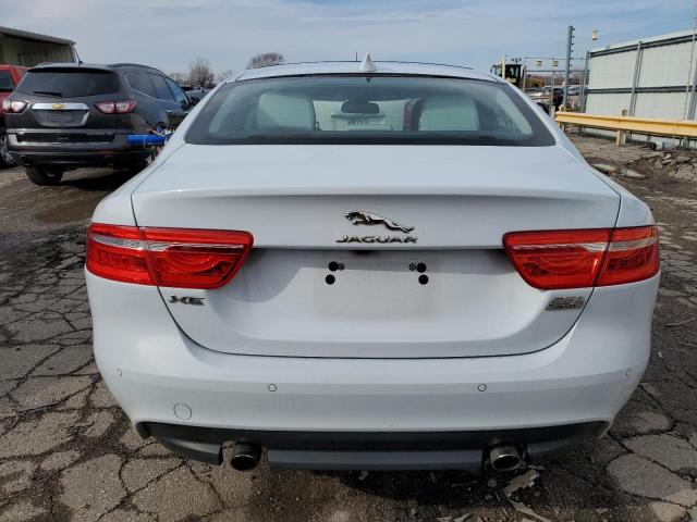 Автомобиль JAGUAR XE PRESTIGE 2018 | GrandCar Автомобиль JAGUAR XE PRESTIGE 2018 | GrandCar