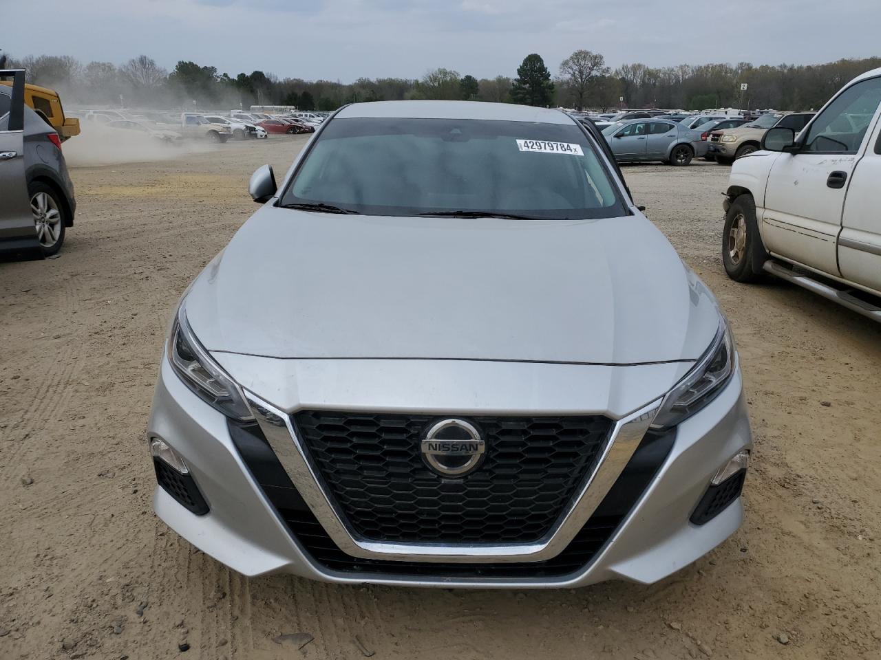 Автомобиль NISSAN ALTIMA SV 2021 | GrandCar Автомобиль NISSAN ALTIMA SV 2021 | GrandCar