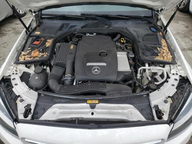 Автомобиль MERCEDES-BENZ C 300 2015 | GrandCar Автомобиль MERCEDES-BENZ C 300 2015 | GrandCar