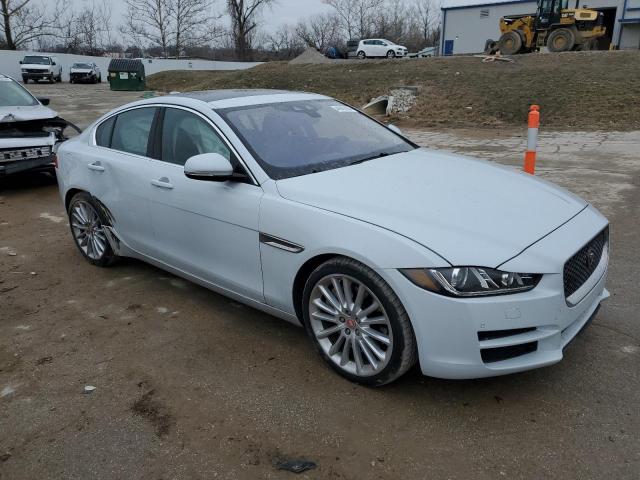 Автомобиль JAGUAR XE FIRST EDITION 2017 | GrandCar Автомобиль JAGUAR XE FIRST EDITION 2017 | GrandCar