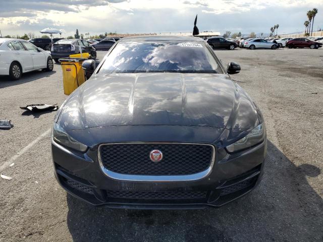 Автомобіль JAGUAR XE PREMIUM 2017 | GrandCar Автомобіль JAGUAR XE PREMIUM 2017 | GrandCar