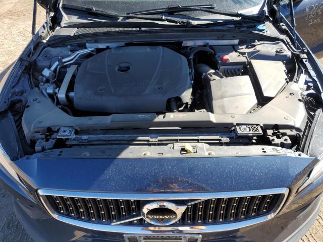 Автомобіль VOLVO V60 CROSS COUNTRY T5 MOMENTUM 2020 | GrandCar Автомобіль VOLVO V60 CROSS COUNTRY T5 MOMENTUM 2020 | GrandCar