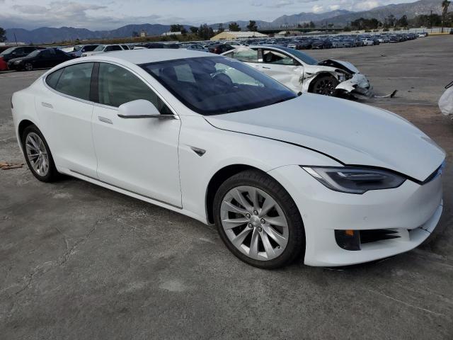 Автомобіль TESLA MODEL S 2016 | GrandCar Автомобіль TESLA MODEL S 2016 | GrandCar