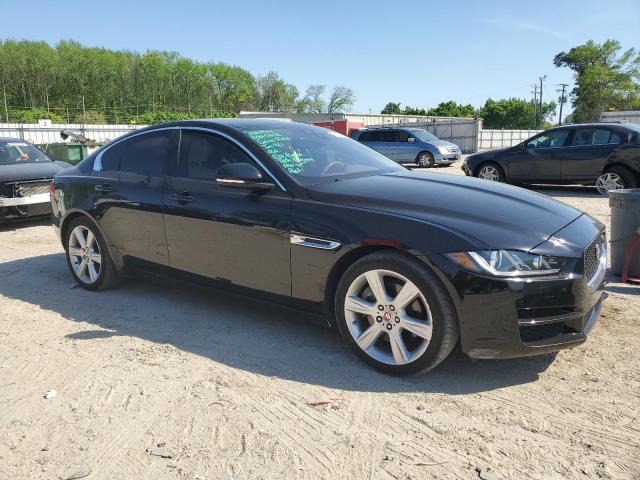 Автомобиль JAGUAR XE PREMIUM 2017 | GrandCar Автомобиль JAGUAR XE PREMIUM 2017 | GrandCar