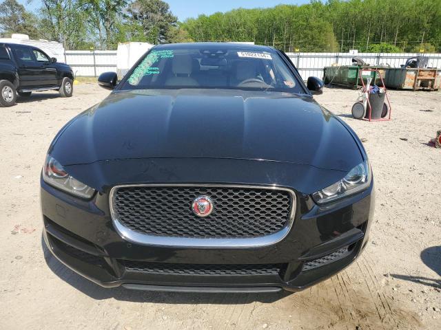 Автомобиль JAGUAR XE PREMIUM 2017 | GrandCar Автомобиль JAGUAR XE PREMIUM 2017 | GrandCar