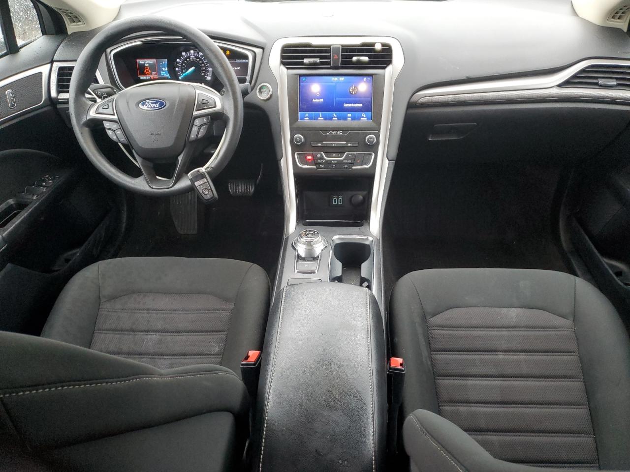 Автомобиль FORD FUSION SE 2020 | GrandCar Автомобиль FORD FUSION SE 2020 | GrandCar