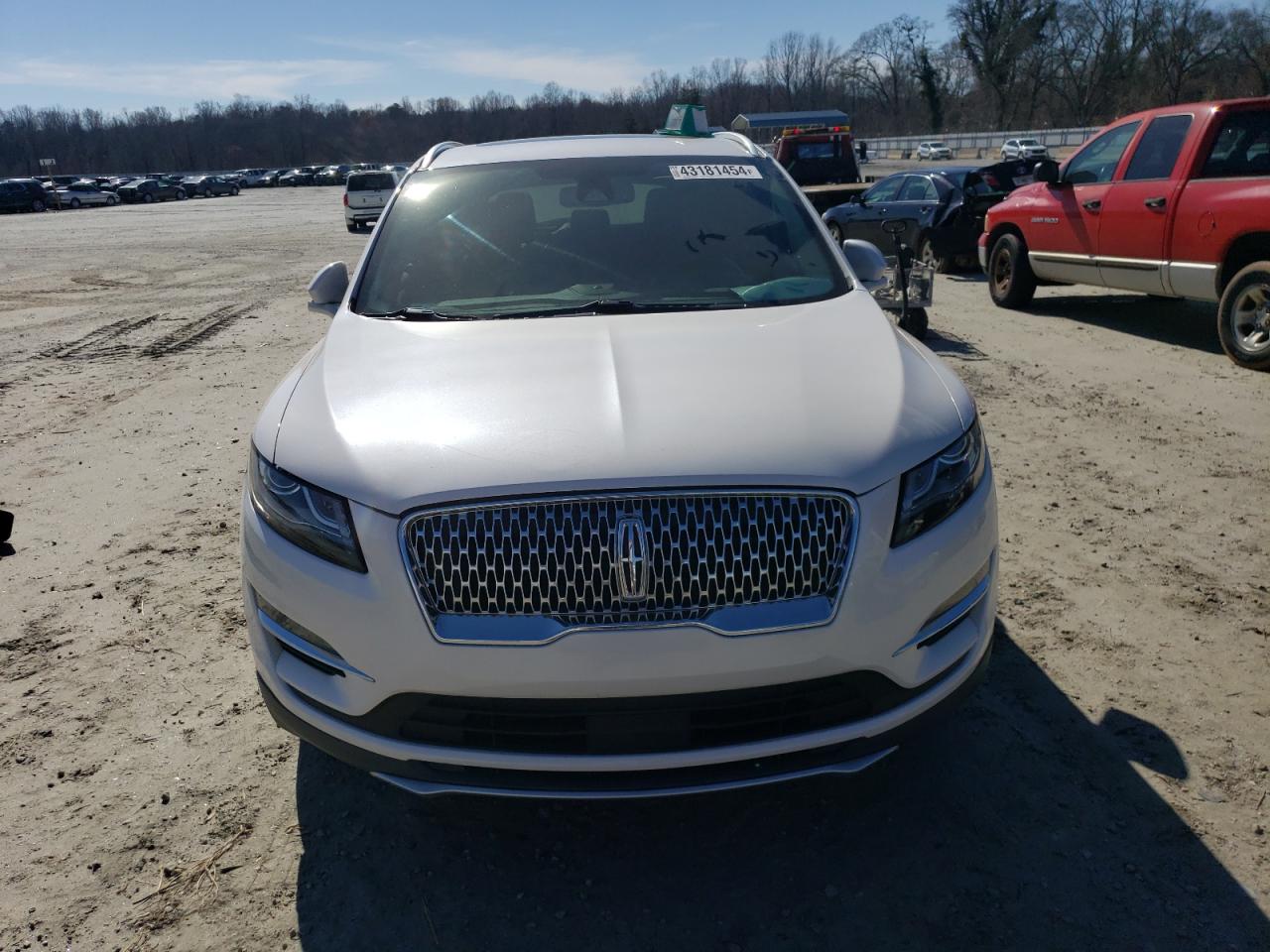 Автомобиль LINCOLN MKC RESERVE 2019 | GrandCar Автомобиль LINCOLN MKC RESERVE 2019 | GrandCar