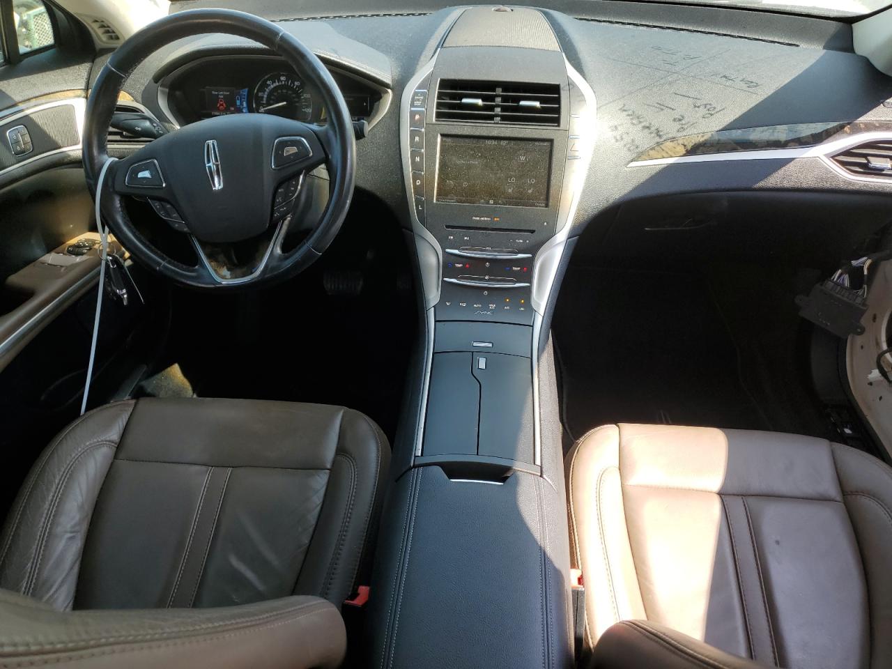 Автомобіль LINCOLN MKZ HYBRID 2016 | GrandCar Автомобіль LINCOLN MKZ HYBRID 2016 | GrandCar