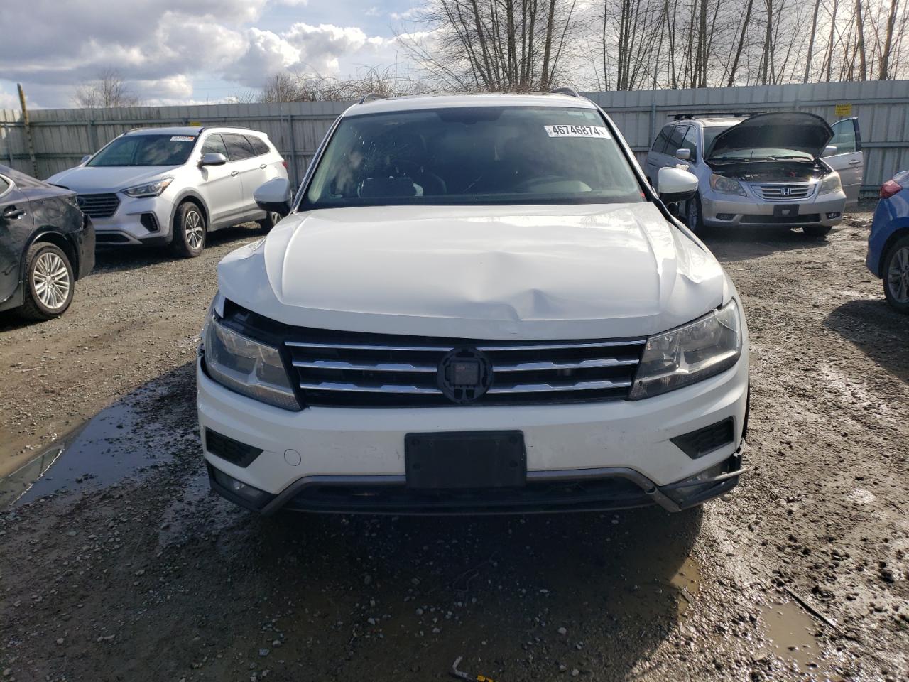 Автомобиль VOLKSWAGEN TIGUAN SE 2018 | GrandCar Автомобиль VOLKSWAGEN TIGUAN SE 2018 | GrandCar