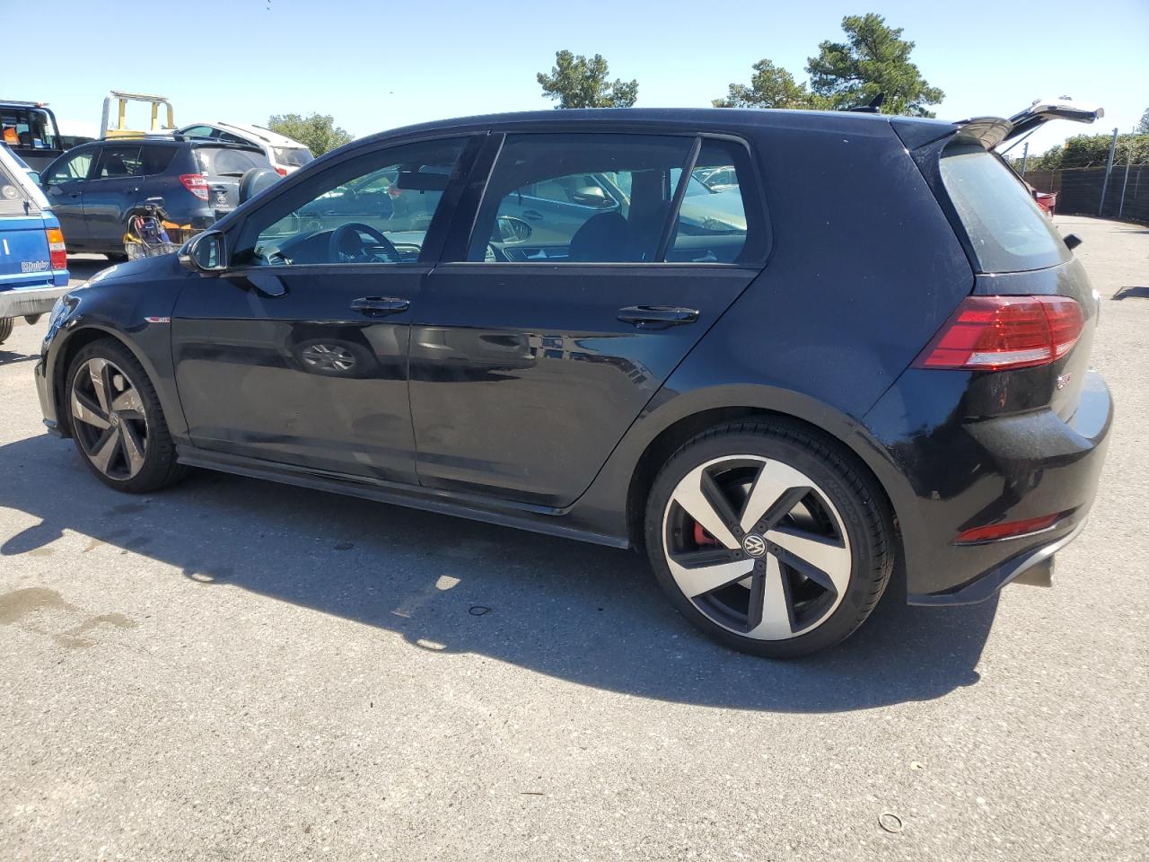 Автомобіль VOLKSWAGEN GTI S 2021 | GrandCar Автомобіль VOLKSWAGEN GTI S 2021 | GrandCar