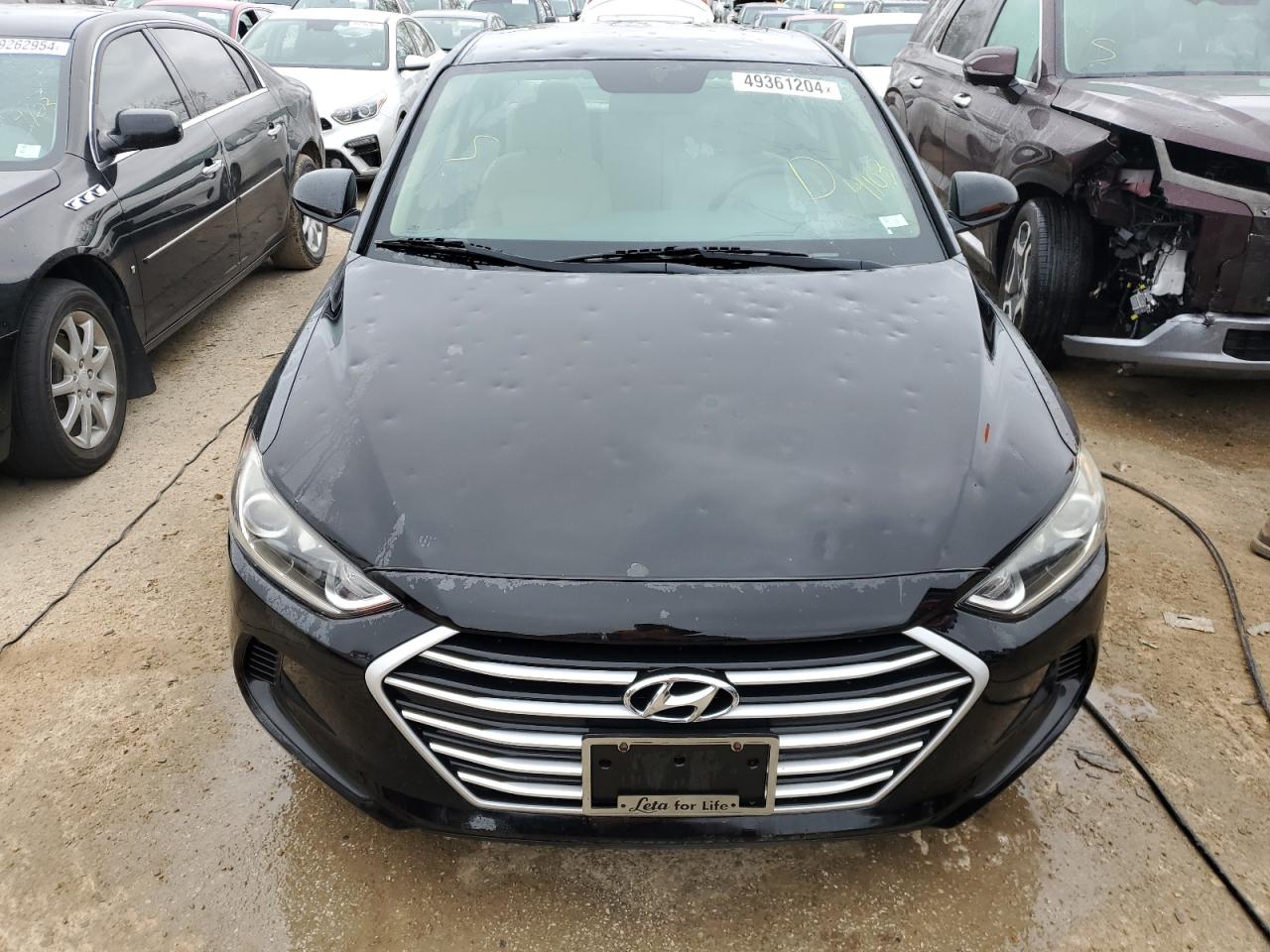 Автомобиль HYUNDAI ELANTRA SE 2018 | GrandCar Автомобиль HYUNDAI ELANTRA SE 2018 | GrandCar