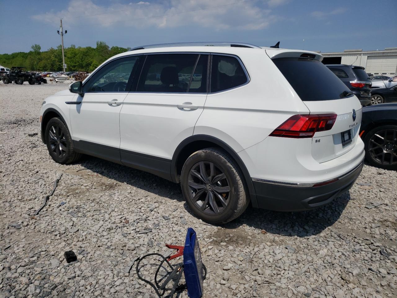 Автомобіль VOLKSWAGEN TIGUAN SE 2022 | GrandCar Автомобіль VOLKSWAGEN TIGUAN SE 2022 | GrandCar