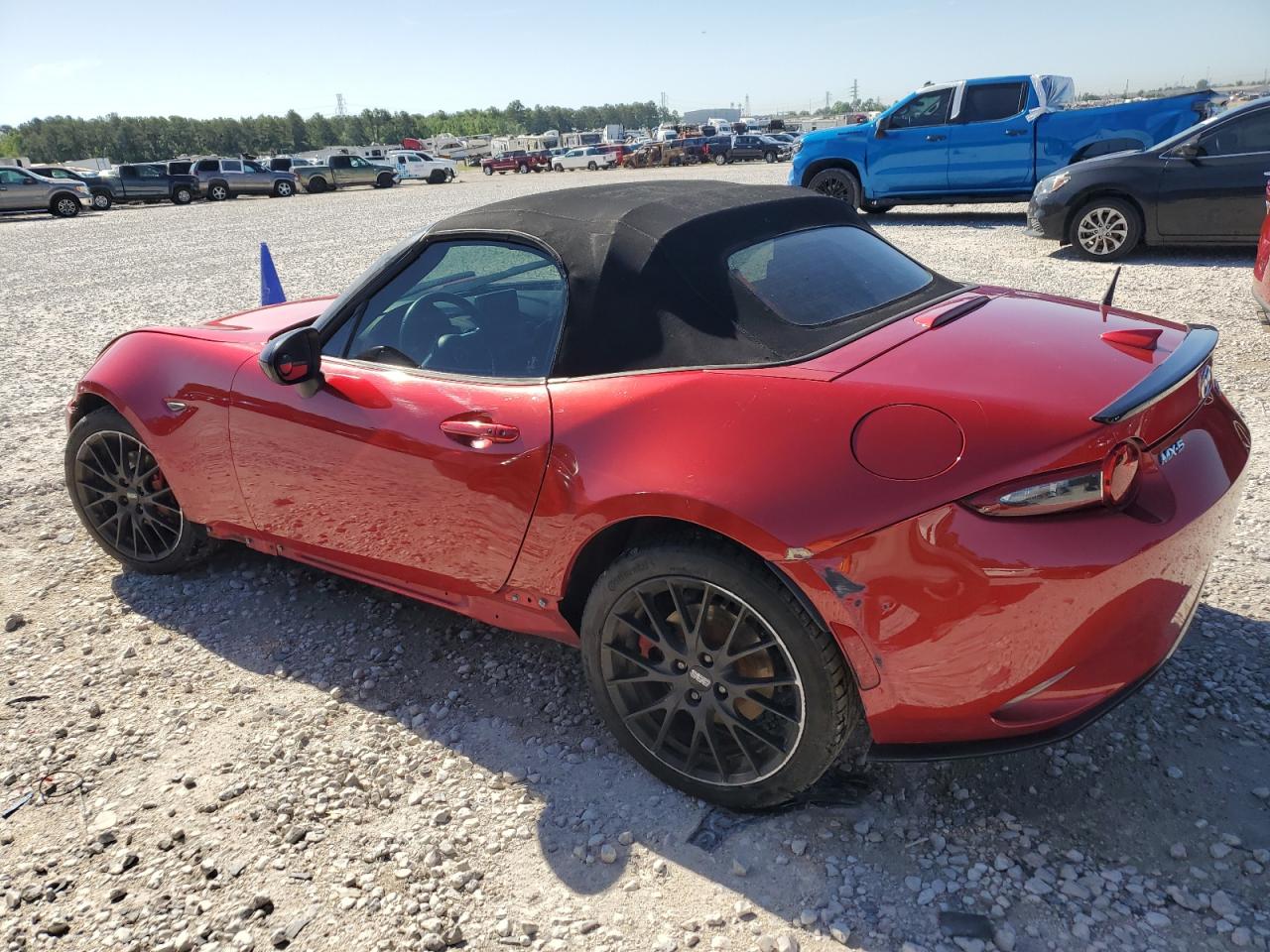 Автомобиль MAZDA MX-5 MIATA CLUB 2016 | GrandCar Автомобиль MAZDA MX-5 MIATA CLUB 2016 | GrandCar